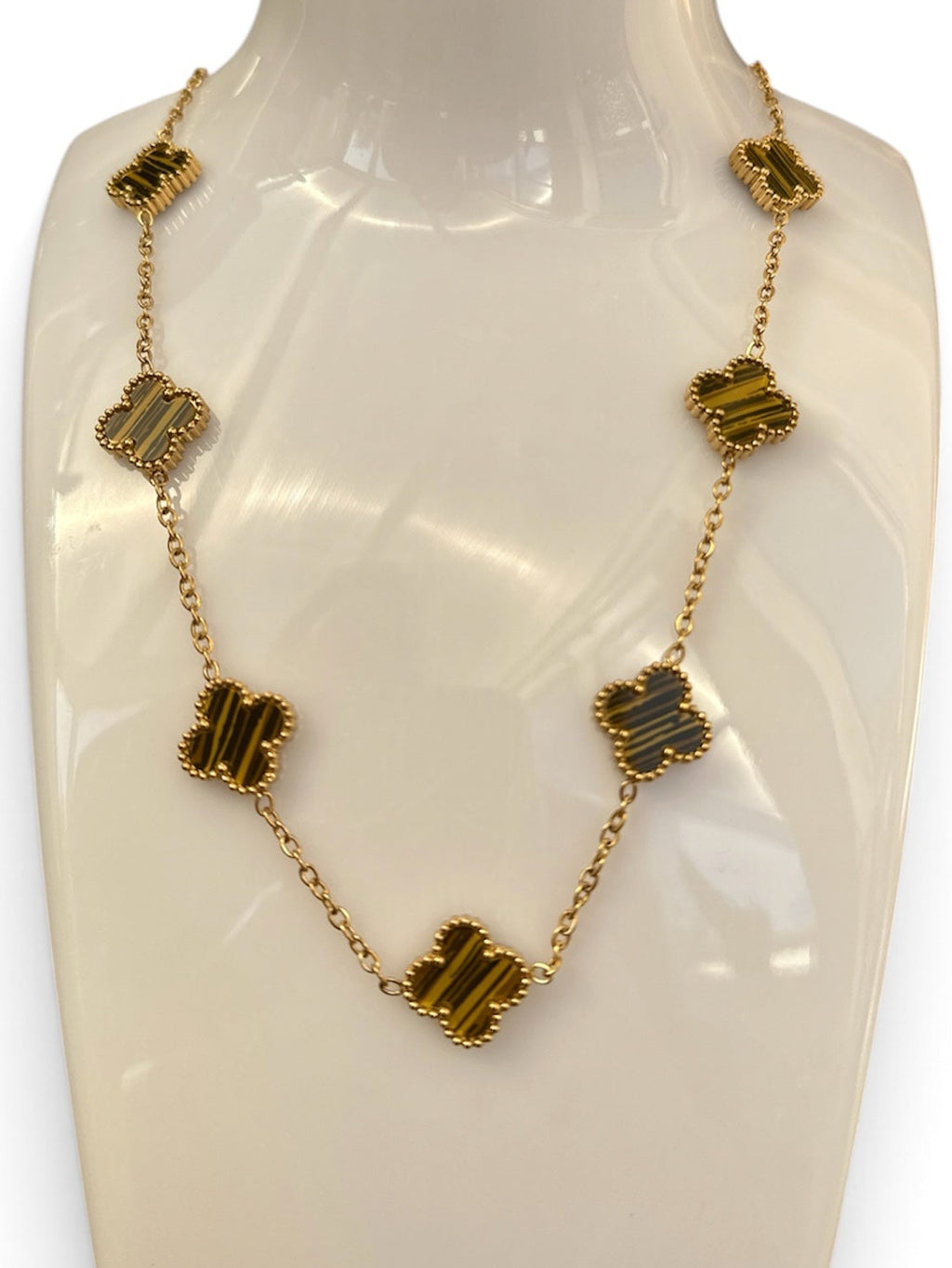 Dyed Black Necklace for Women