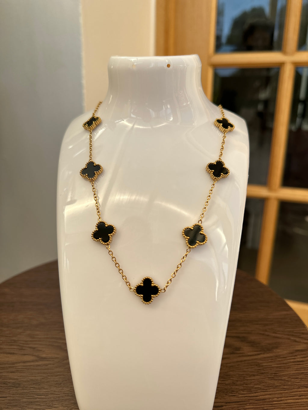 Dyed Black Leaf Necklace for Women