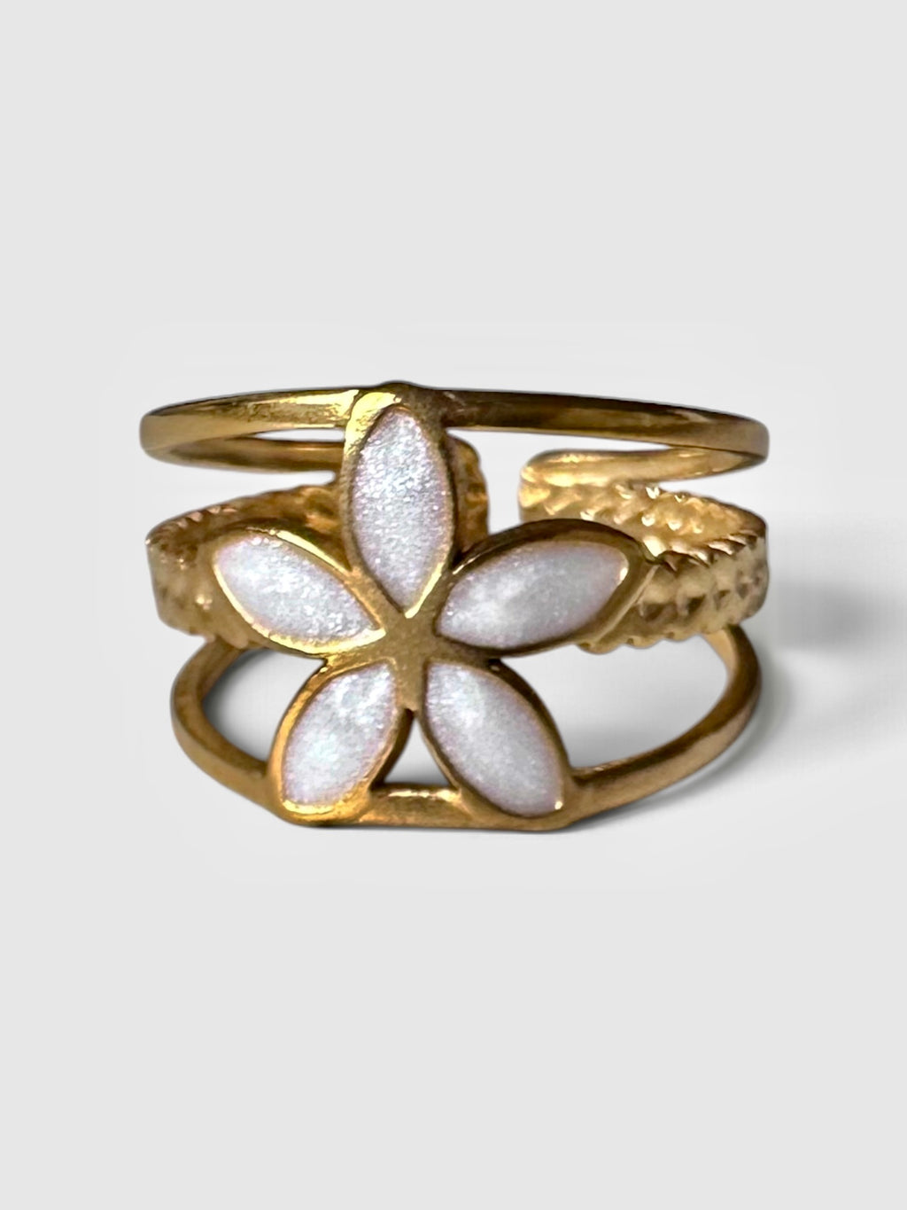 Adjustable Statement white flower ring