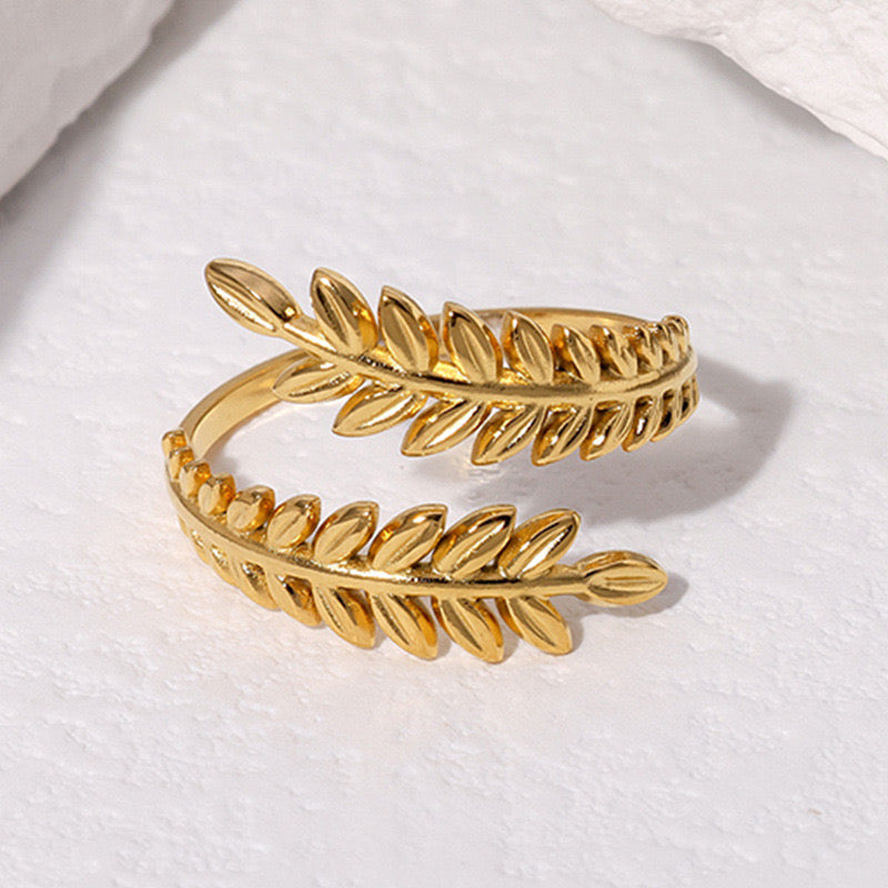 Geometric Adjustable Ring — 18K Gold Plated