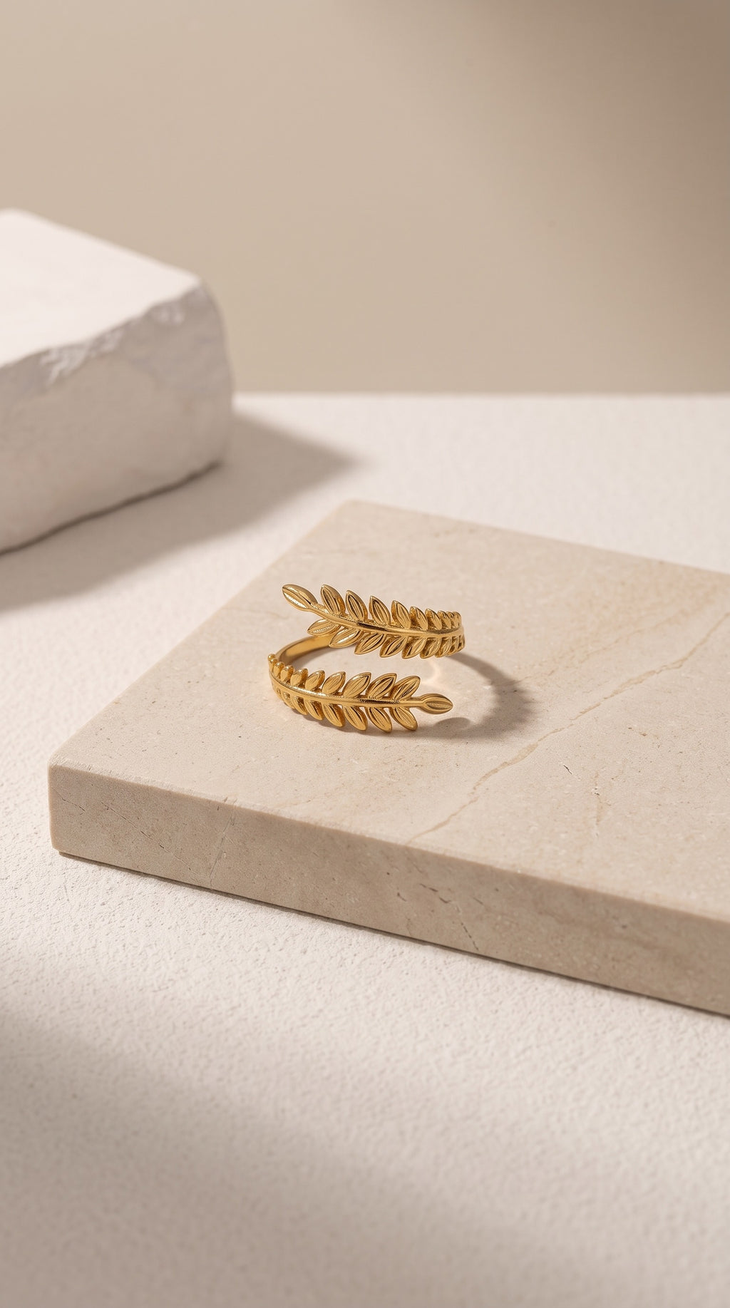 Geometric Adjustable Ring — 18K Gold Plated