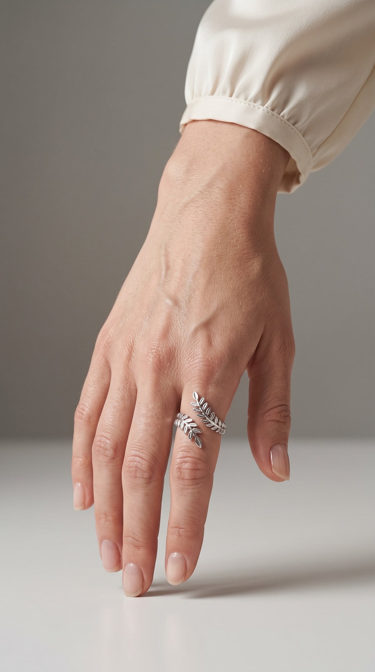 Geometric Adjustable Ring — 18K Gold Plated