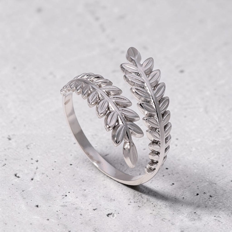 Geometric Adjustable Ring — 18K Gold Plated